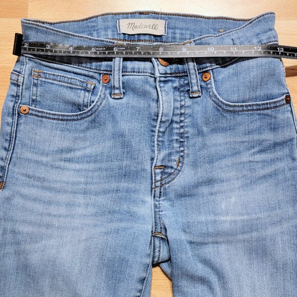 Madewell 9" High-Rise Skinny Jeans: Distressed-Hem Edition | Size: 23 - Picture 7 of 13